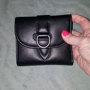 Simply Noelle wallet